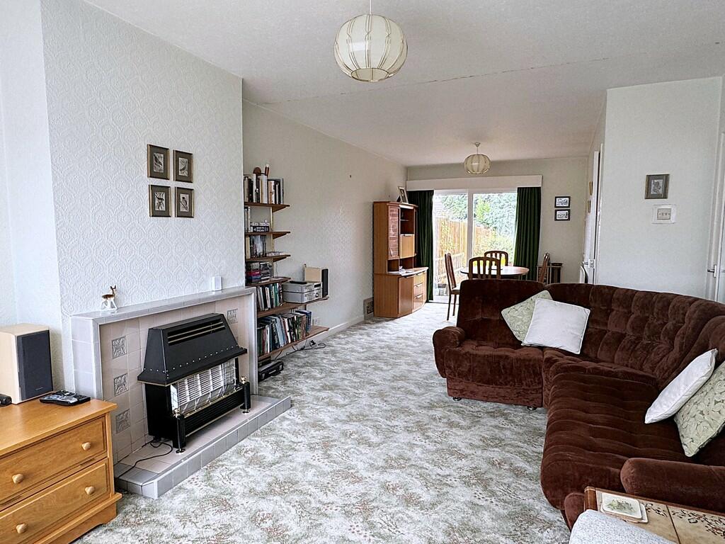 Additional image 3 of Laburnum Avenue, Kenilworth