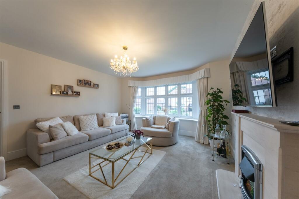 Additional image 8 of Stirling Close, Hartford, Cheshire