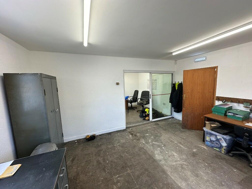 Additional image 4 of Pool Road Industrial Estate, Pool Road, Nuneaton, Warwickshire, CV10