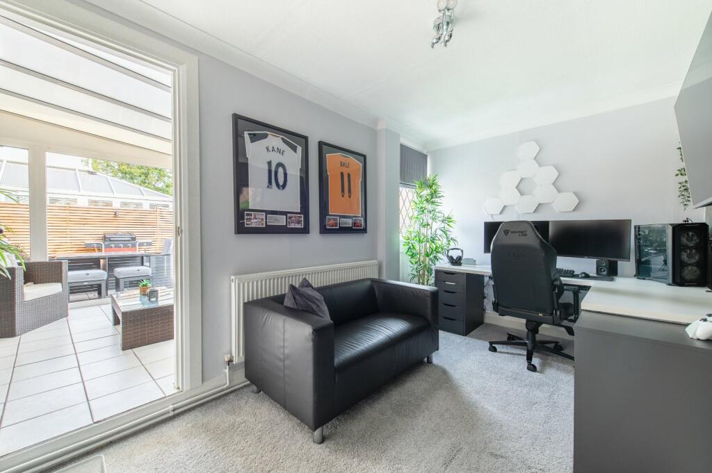 Additional image 23 of Rowmarsh Close, Northfleet, Gravesend, Kent, DA11