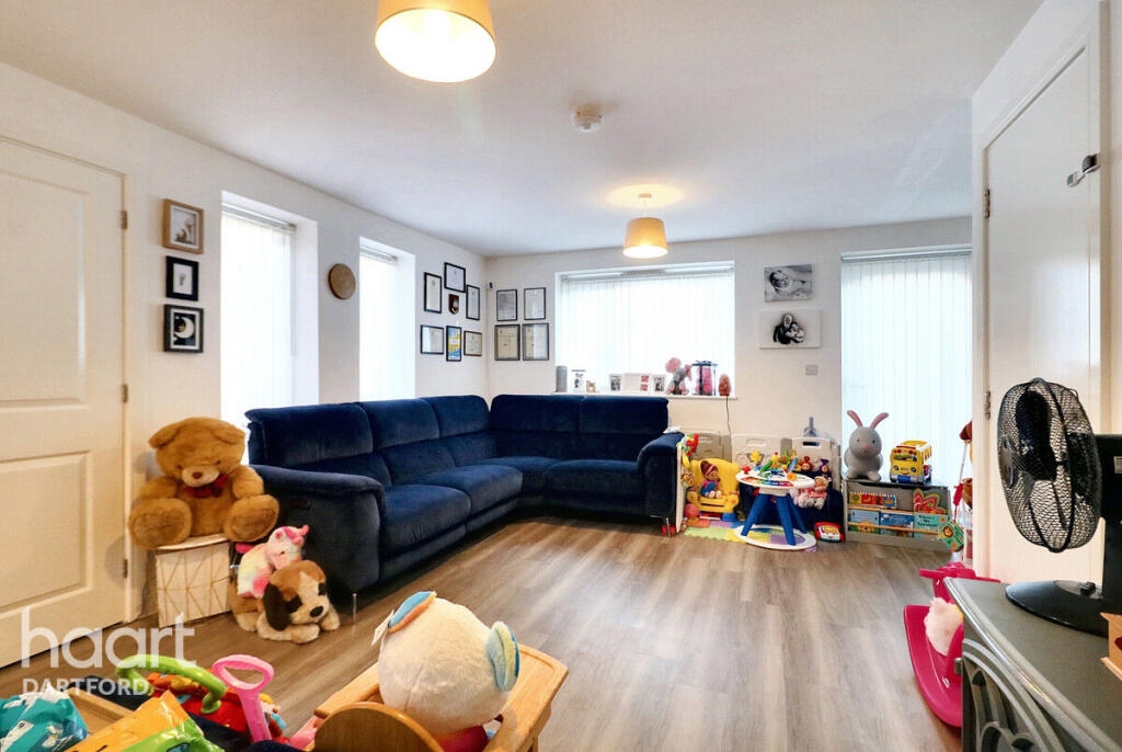 Additional image 4 of Bazley Close, SWANSCOMBE