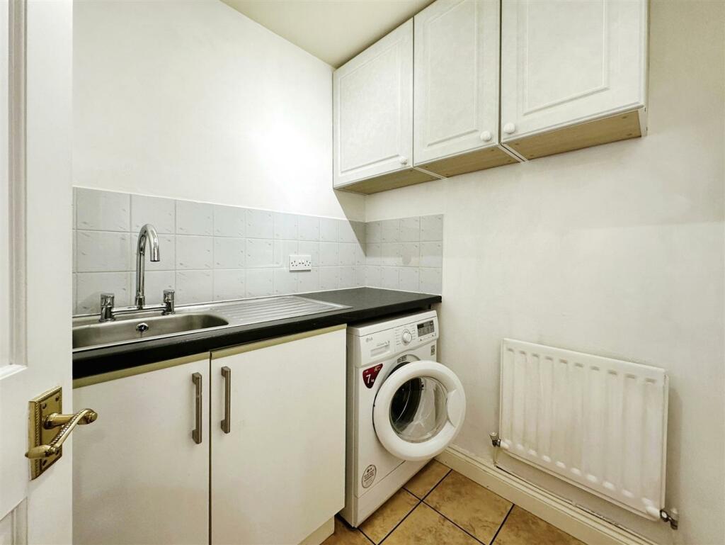 Additional image 6 of Russell Terrace, Leamington Spa