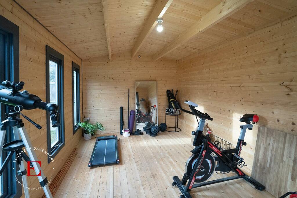 Additional image 10 of Newfield Avenue, Kenilworth