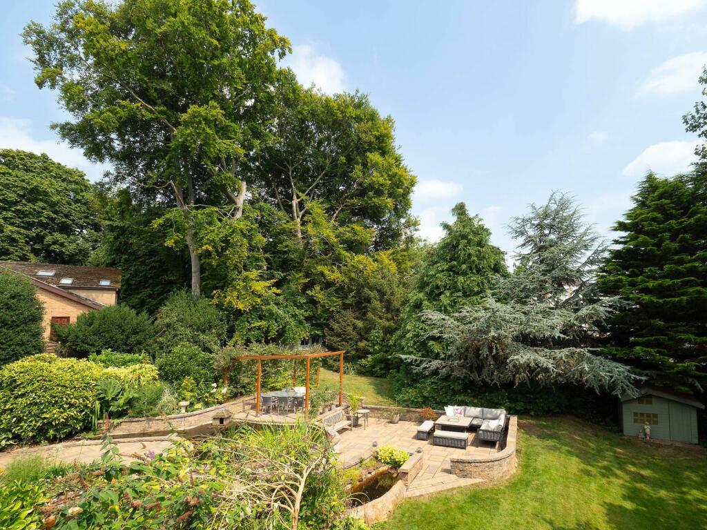 Additional image 37 of Tainters Hill, Kenilworth, CV8