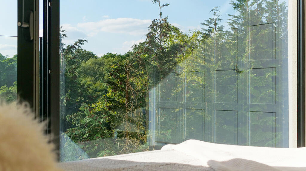 Additional image 21 of Riverside Off Tiddington Road, Stratford Upon Avon, Warwickshire. CV37 7BD