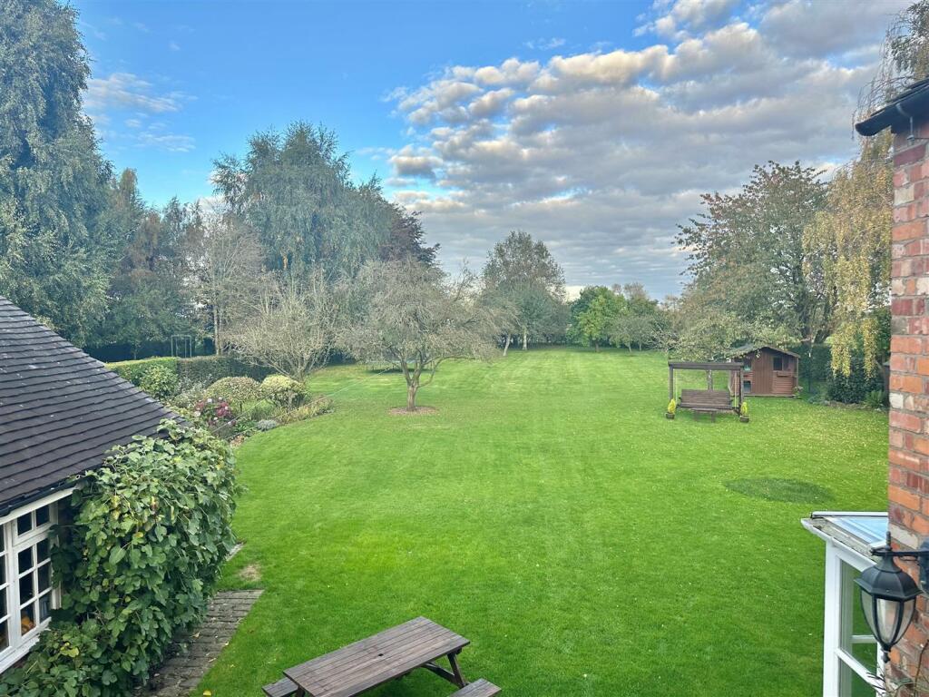 Additional image 44 of Colleys Lane, Willaston, Cheshire