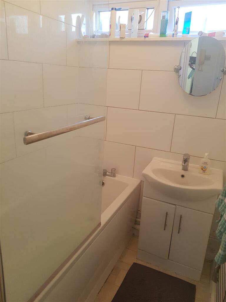 Additional image 7 of Beecroft Close, Canterbury