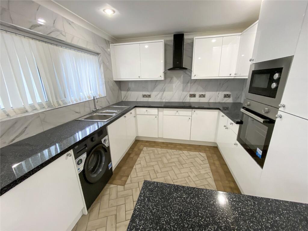 Additional image 8 of Wellington Avenue, Blackfen, Sidcup, DA15