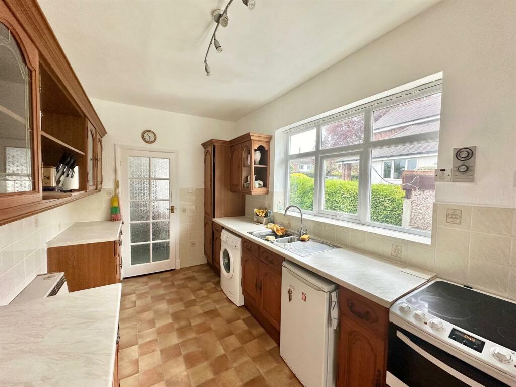 Additional image 10 of Park Drive, Wistaston, Cheshire