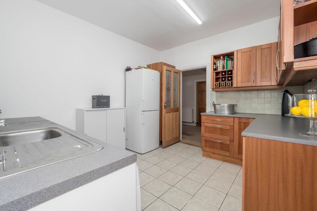 Additional image 25 of Tainters Hill, Kenilworth, CV8