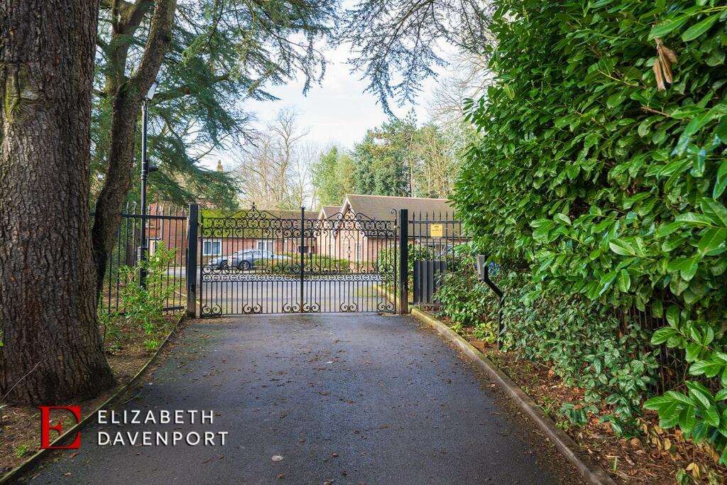 Additional image 13 of North Avenue, Stoke Park