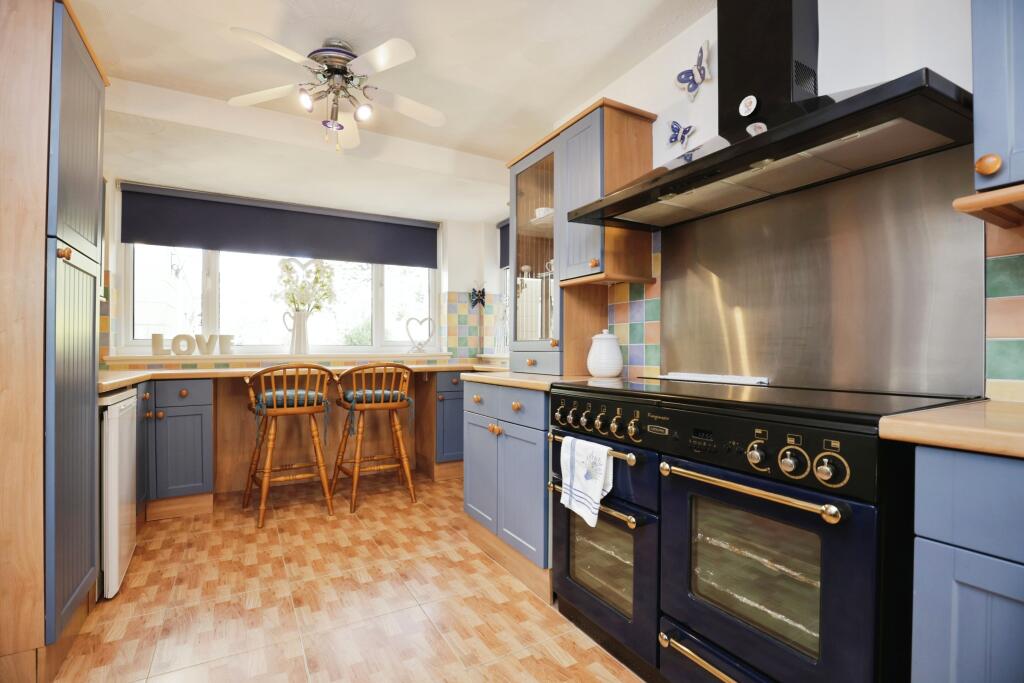 Additional image 7 of Hayes Green Road, Bedworth, Warwickshire, CV12