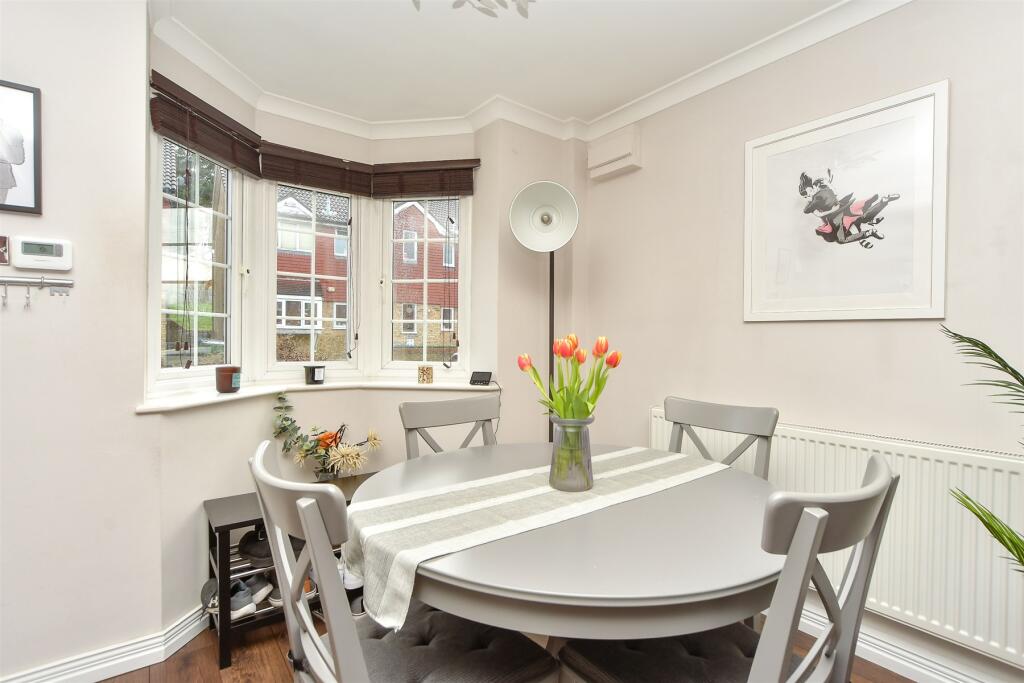 Additional image 3 of Sunland Avenue, Bexleyheath, Kent