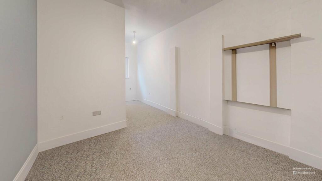 Additional image 38 of Long Acres 2 WEEK RENT FREE 25/26, ,