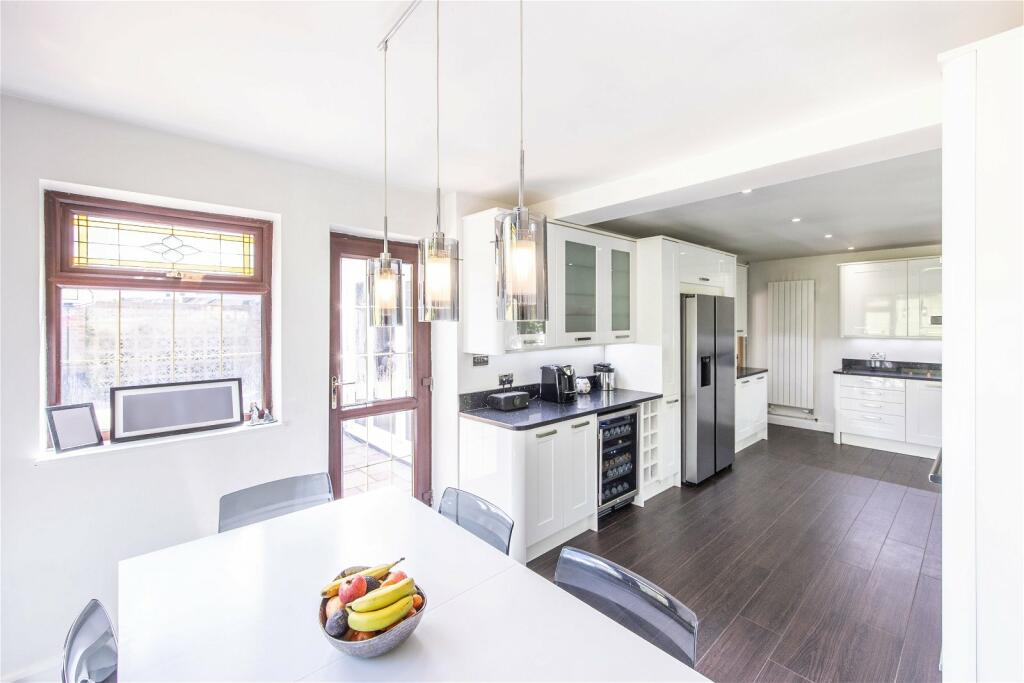 Additional image 7 of Dobson Road, Gravesend, DA12 5TE