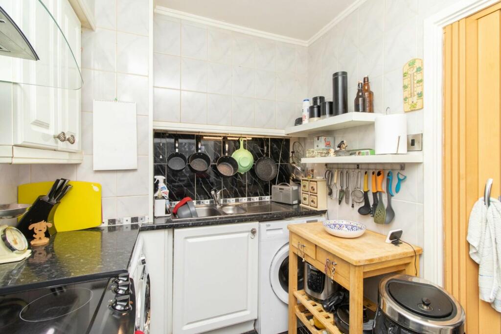 Additional image 10 of 13H Arlington House, All Saints Avenue, Margate, CT9 1XS