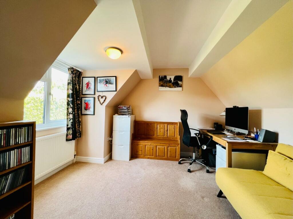 Additional image 9 of HYTHE