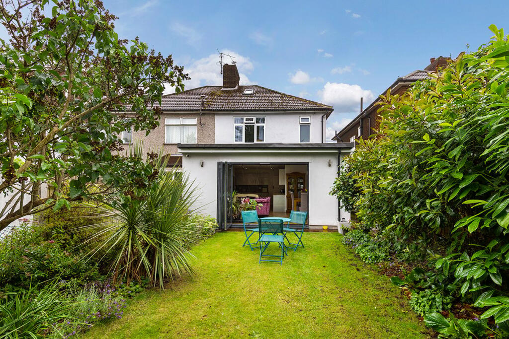 Additional image 13 of Buxton Road, Erith, DA8