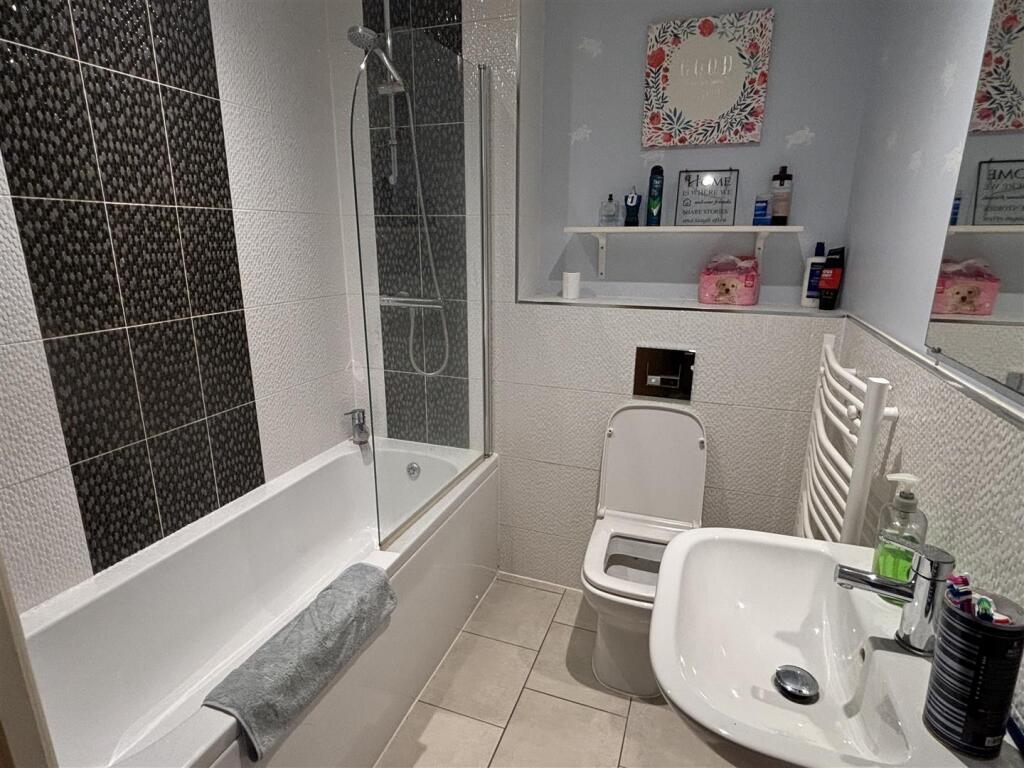 Additional image 7 of Ettington Road, Wellesbourne, Warwick