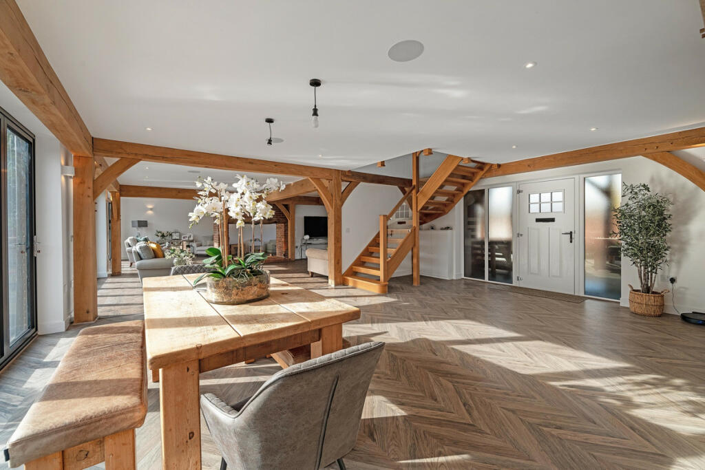 Additional image 5 of 2 Main Street, Rugby, Clifton Upon Dunsmore CV23 0BH