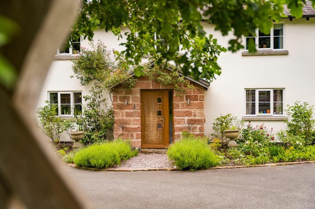 Additional image 43 of Extended Oakmere home with a large plot.