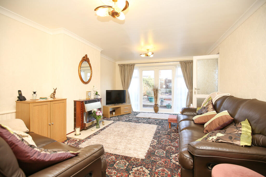 Additional image 3 of Bakers Croft, Baddesley Ensor