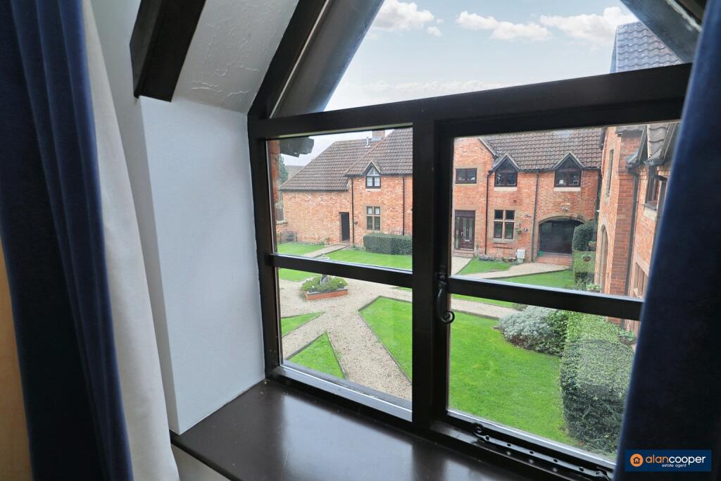 Additional image 18 of Weston Hall Stables, Mill Lane, Bulkington, CV12 9RU