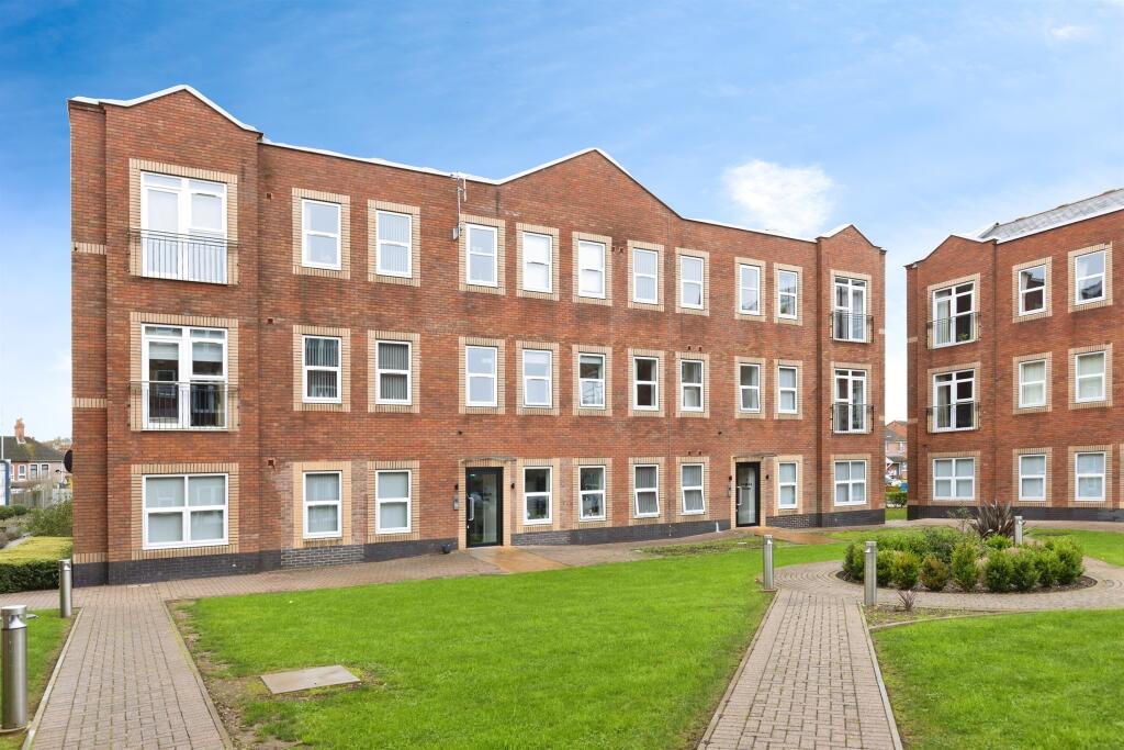 Additional image 12 of Woodside Park, Rugby