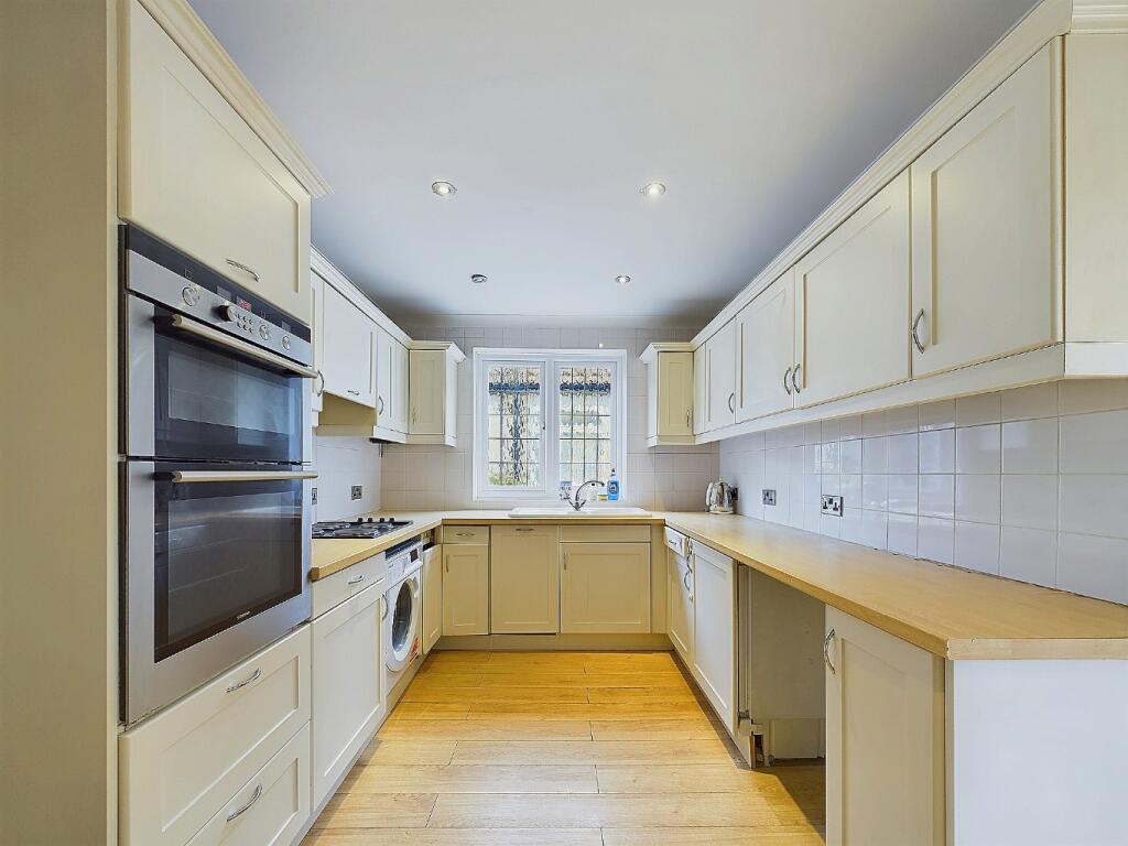 Additional image 19 of Old Farm Avenue, Sidcup, Kent, DA15