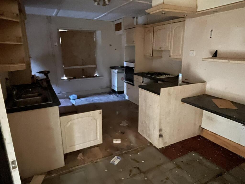 Additional image 9 of Front Street, Leadgate, Consett