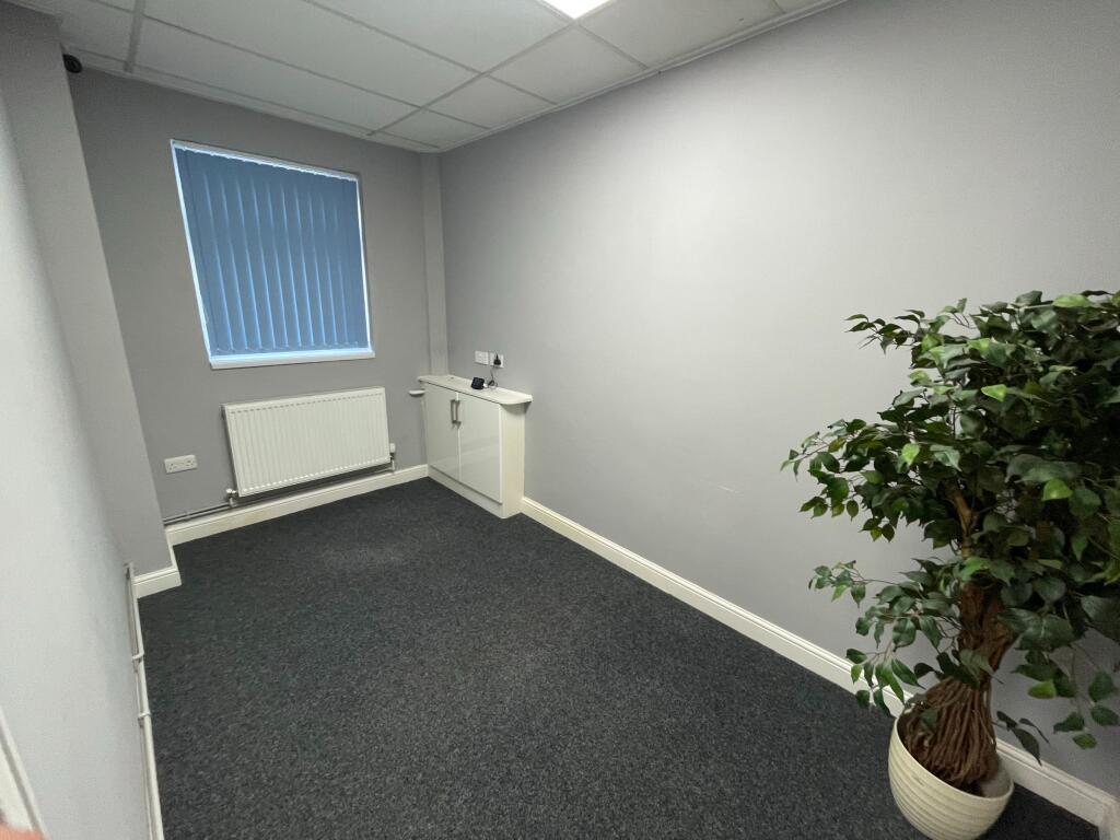 Additional image 8 of 6 Tom Brown, Rugby, Warwickshire, CV21 3JT