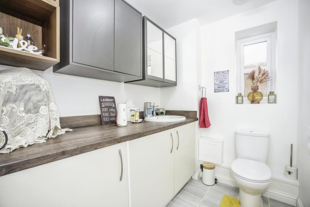 Additional image 4 of Newham Way, Erith, DA8
