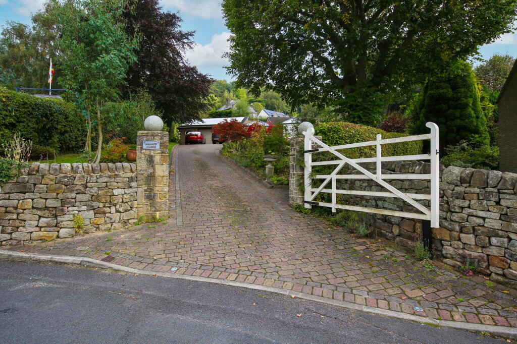 Additional image 31 of Grove Lane, Hackney, Matlock. DE4 2QF