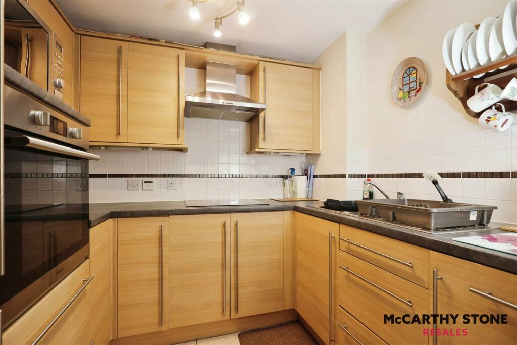 Additional image 9 of Salmon Court, Stratford Road, Wellesbourne, CV35 9SF