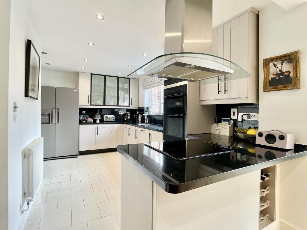 Additional image 5 of Darenth Park Avenue, Darenth Village Park, Dartford, Kent, DA2