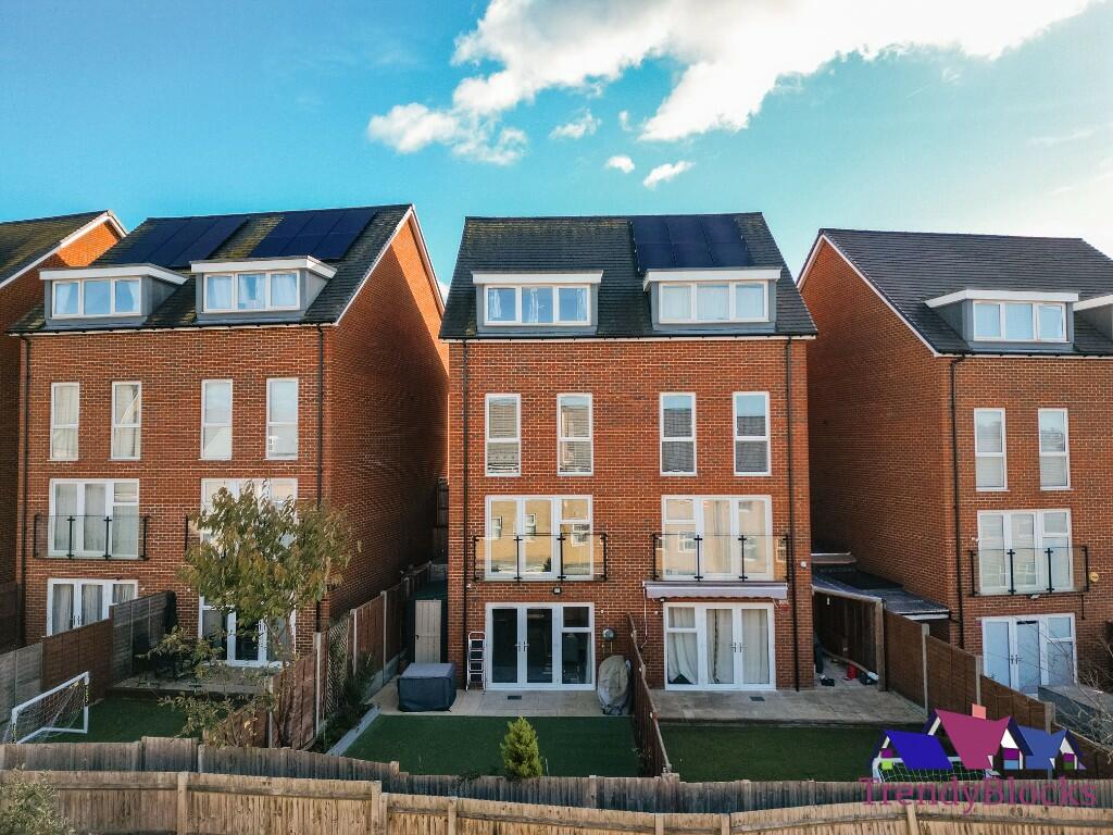 Additional image 8 of Burroughs Drive, Dartford, Kent, DA1