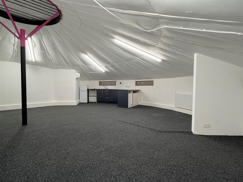 Additional image 2 of WoodStock Farm, Gabrielspring Road, Fawkham, Kent DA3 8PJ