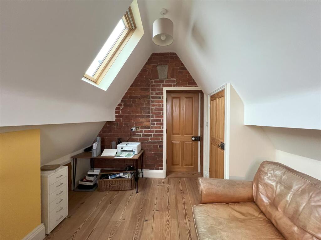 Additional image 32 of Biddulph Road, Congleton