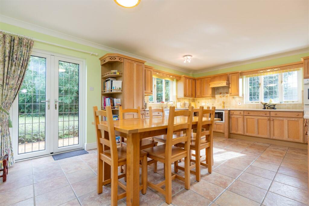 Additional image 7 of Walton Way, Wellesbourne