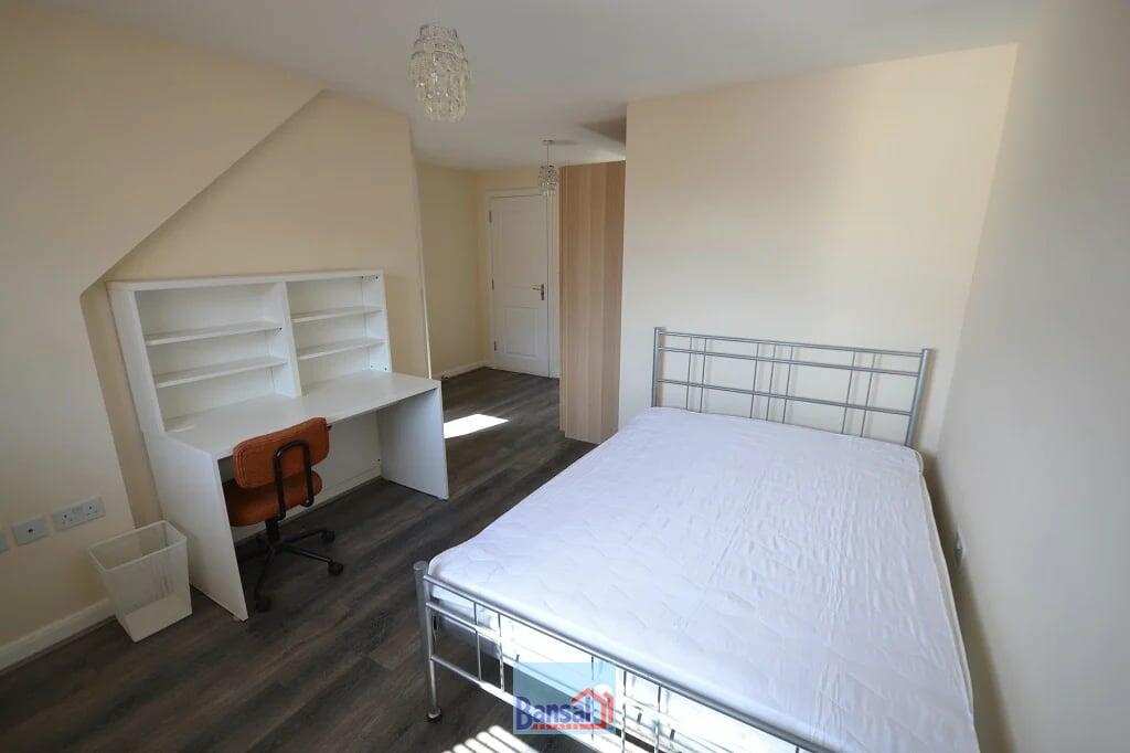 Additional image 14 of Poppleton Close, CV1