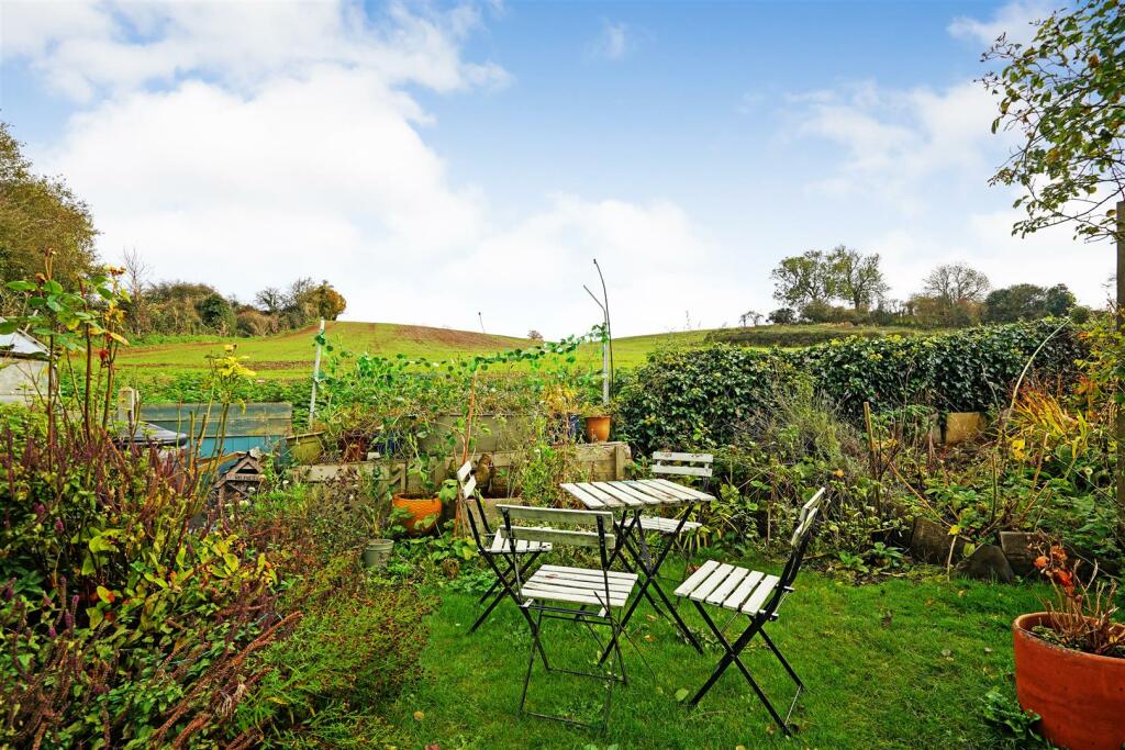 Additional image 14 of Main Road, Austrey