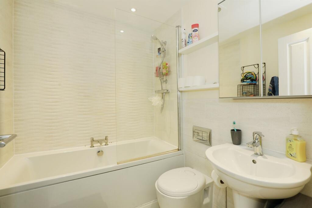 Additional image 15 of Ravencroft Street, Moulton, Northwich