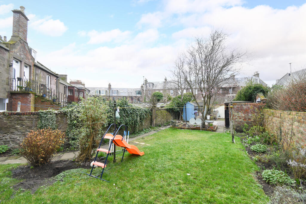 Additional image 19 of Railway Place, Montrose, DD10