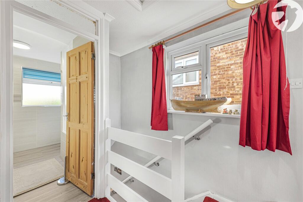 Additional image 10 of Worcester Close, Greenhithe, DA9