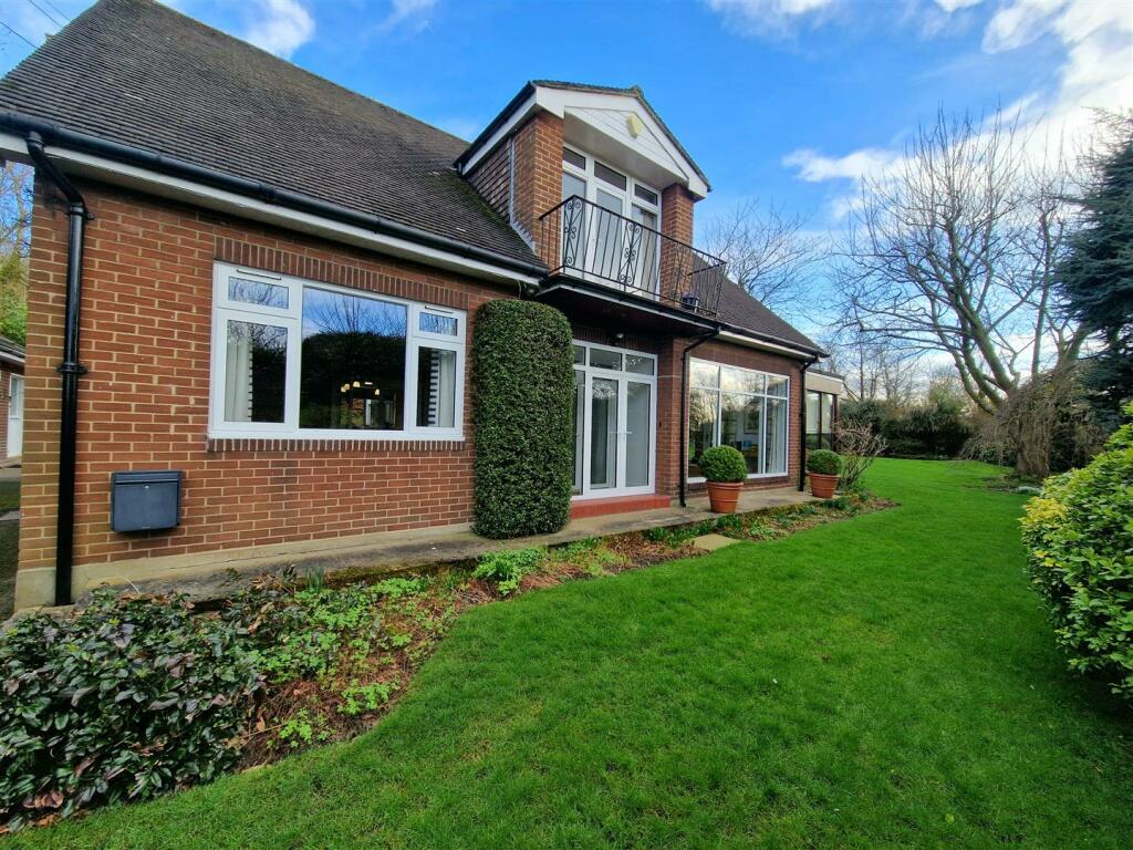 Additional image 20 of Beacon Hill, High Street, Low Pittington