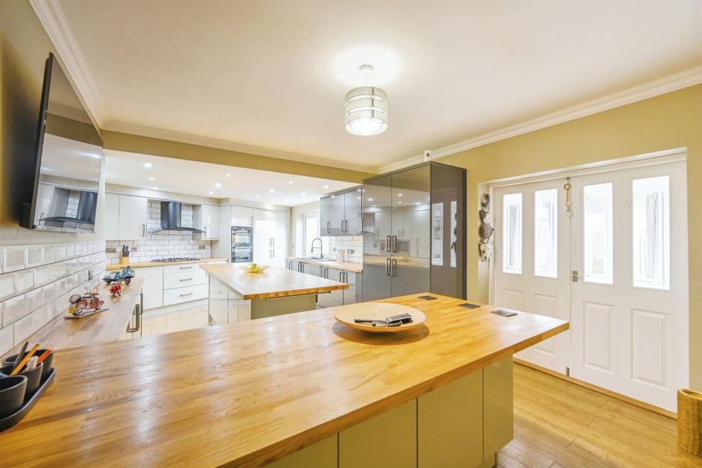 Additional image 5 of Garth Crescent, Alvaston, Derby