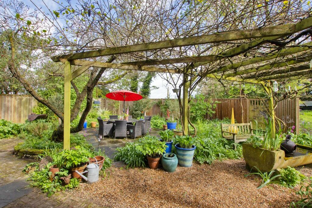 Additional image 24 of Gorse Hill, Farningham, Dartford, DA4