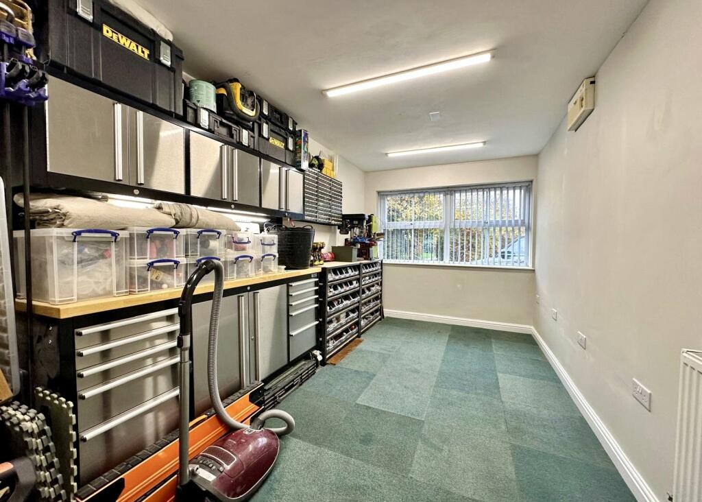 Additional image 11 of Fow Oak, Nailcote Grange, Coventry, CV4