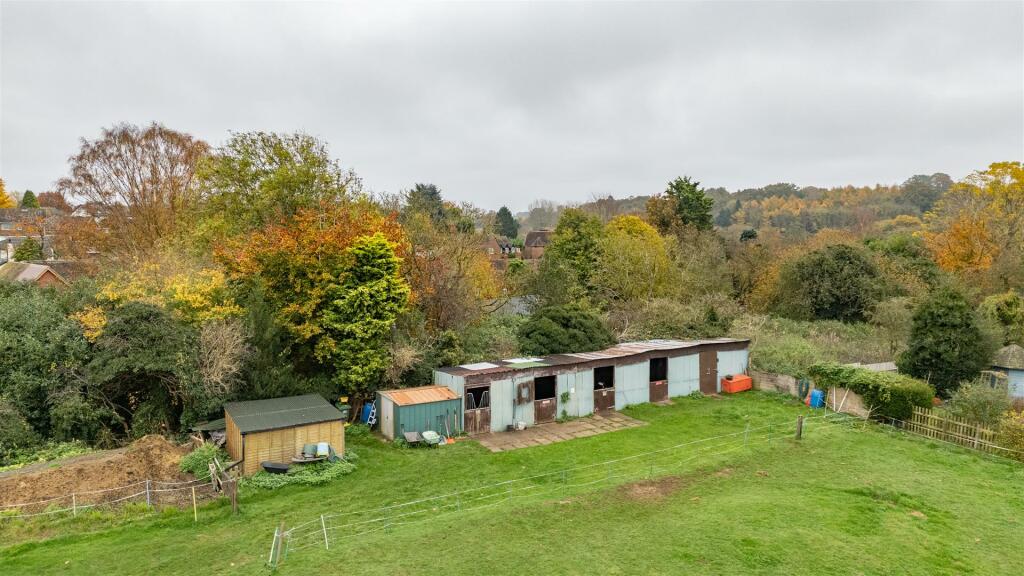 Additional image 6 of Paddock at Stoneleigh, Birmingham Road, Stoneleigh