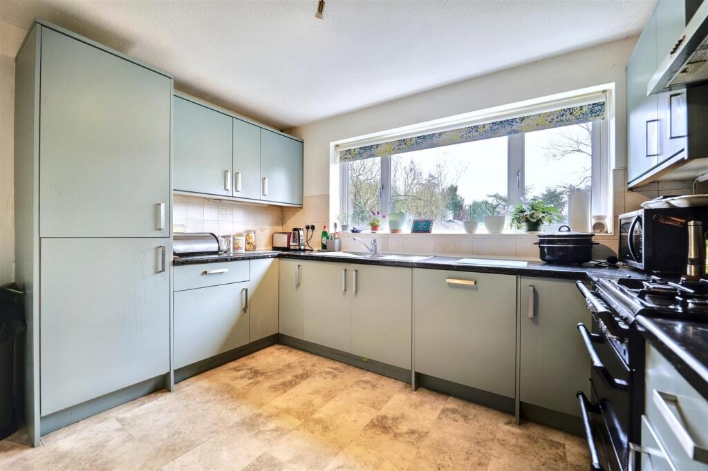 Additional image 6 of Claremont Close, Bulkington